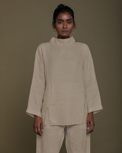 Monday Playlist Top - Sand Beige - Mockneck
