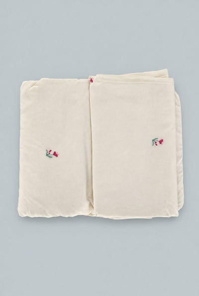 Embroidered Duvet And Sham Set - White