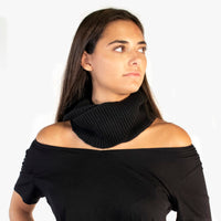 Chunky Criss Cross Neck Warmer - Black