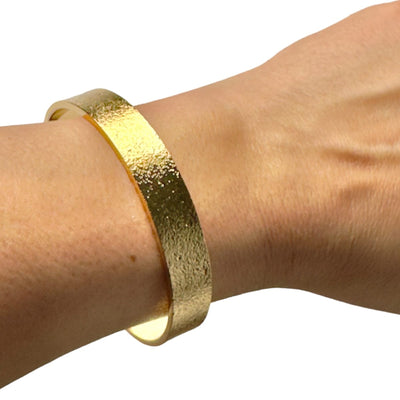 Tess Textured Collection - Bangle / Gold