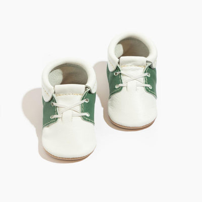 Hole-in-One Oxford Baby Shoe - ’Bootie - Baby Kids Adult’