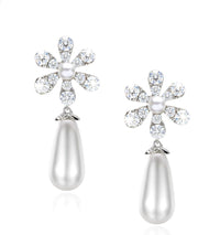 Silver Daisy & Pearl Drop earrings