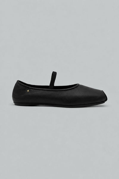 Runway Ballet Flats - Perfect Black