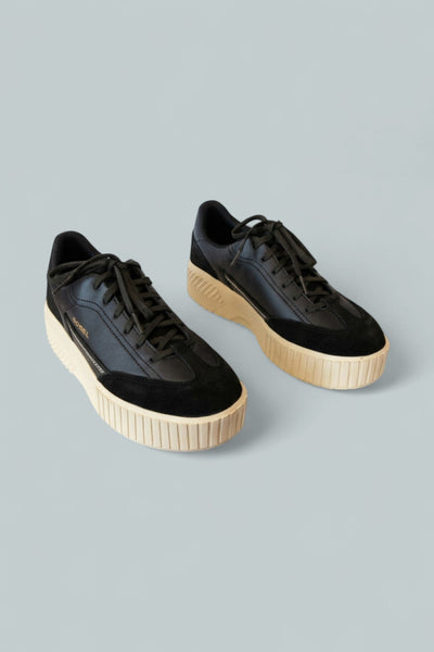 Women’s Ona Ave T-Toe Sneakers - Black/Honey - Sneaker