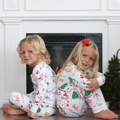 The Holiday Shop - Christmas Cozy