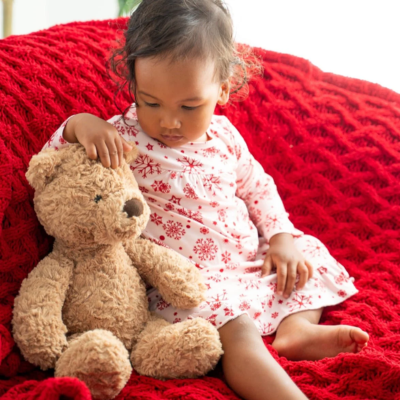 The Holiday Shop - Winter Cozy