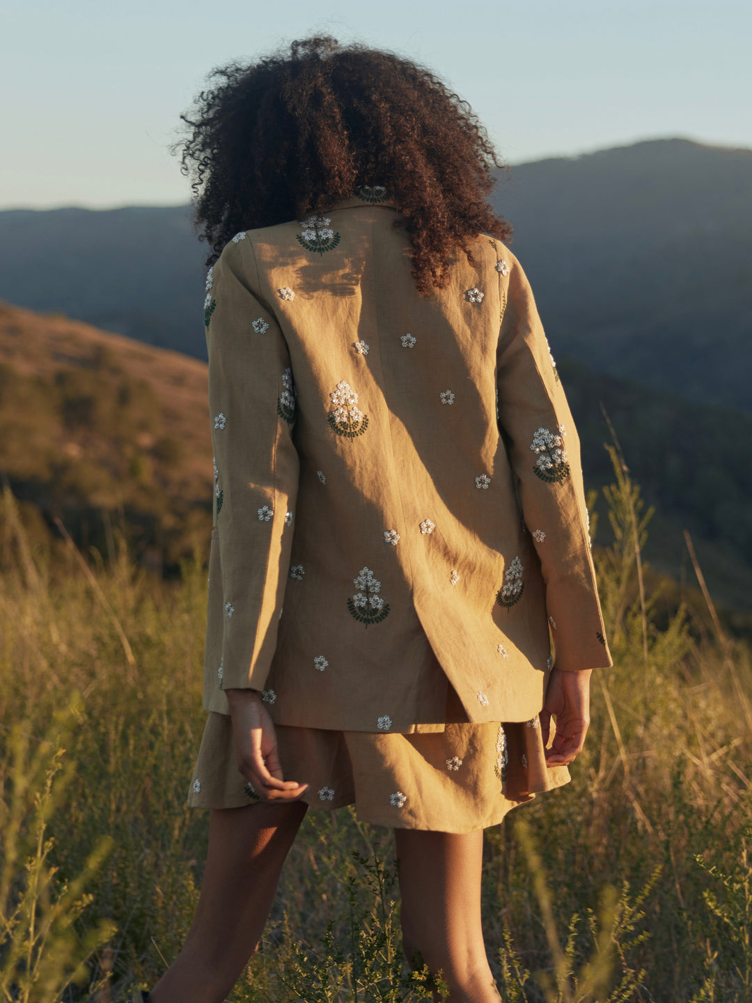 Meadow Embroidered Beaded Blazer - Light Fawn & Ivory Floral Pearl Beading