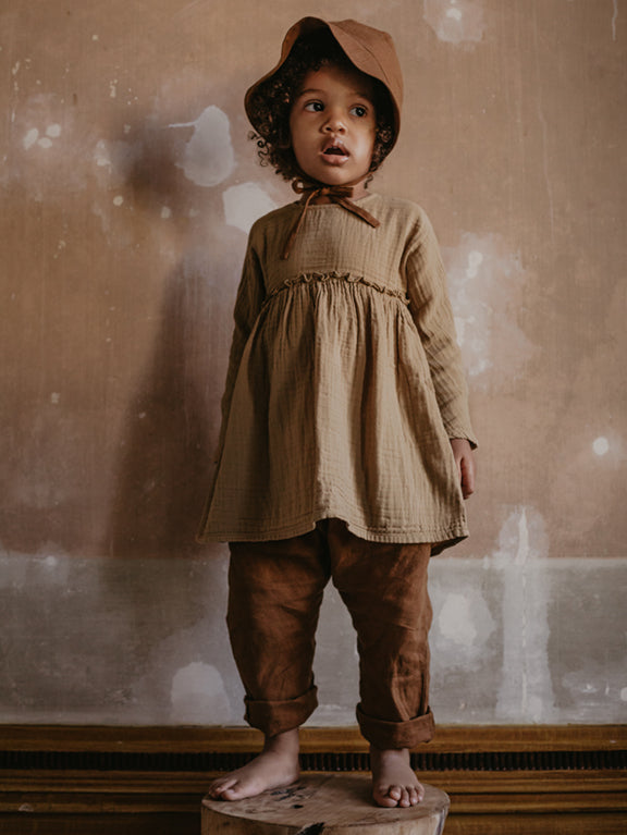 The Old-Fashioned Bonnet - Rust