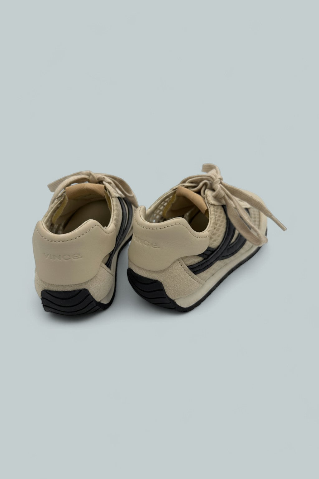 Oasis Mesh & Leather Runner Sneaker - Moonlight/Black