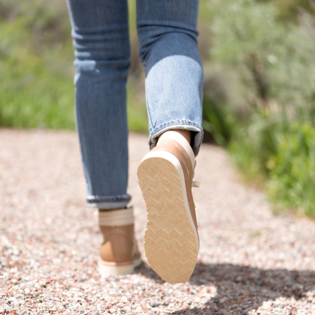 Go-To City Hiker Boot - Almond