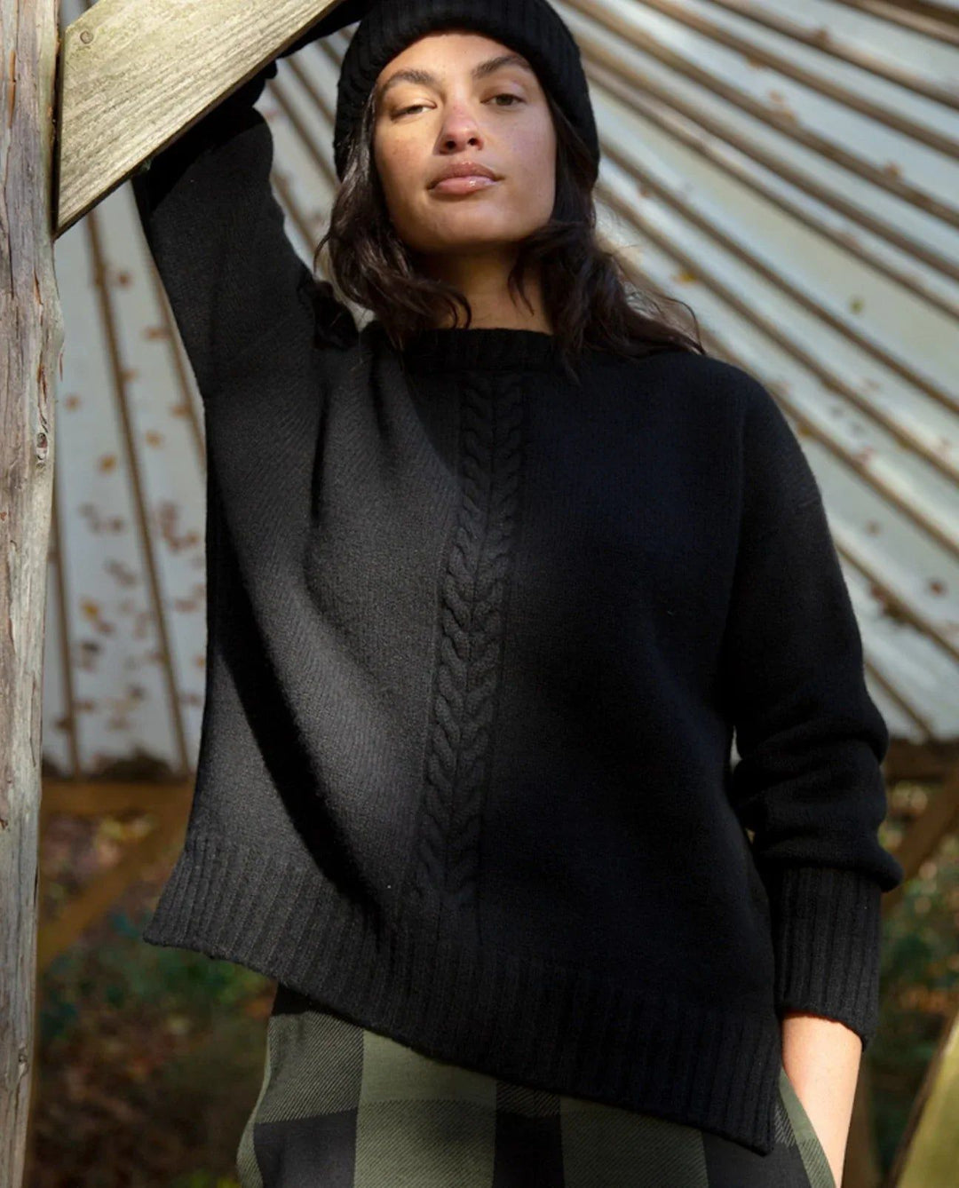 Marney Lambswool Jumper - Black sweater Beaumont Organic 