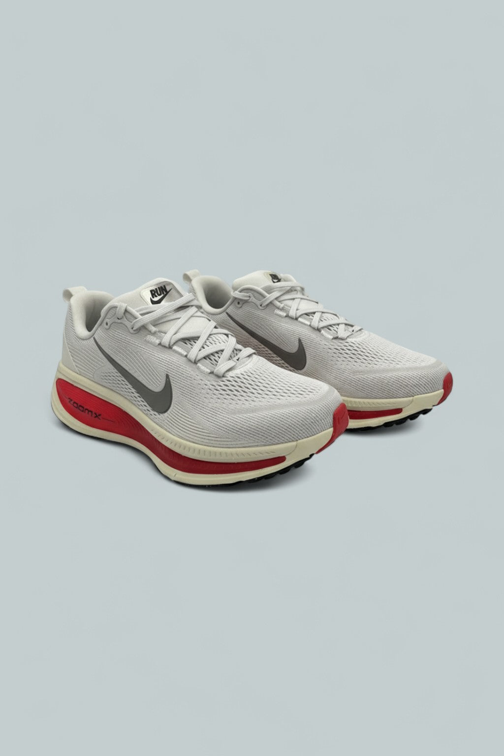 Vomero 18 Road Running Shoes - Platinum Tint/Siren Red/Light Smoke Grey/Metallic Pewter