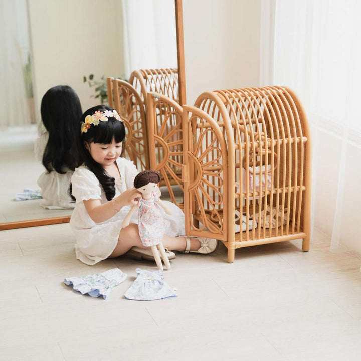 Blossom Doll Closet