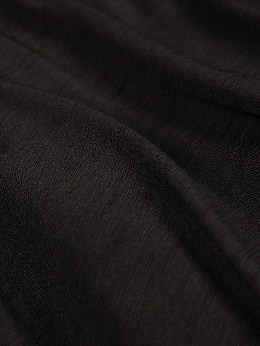 Women's Seeker Merino Scoop Neck T-Shirt - Raven Black