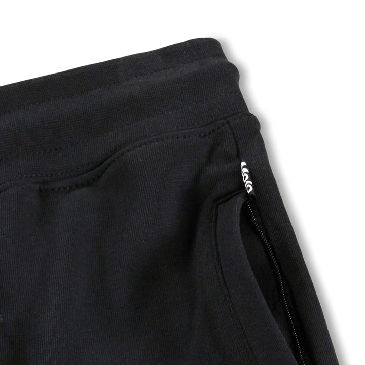 Alvar - Black