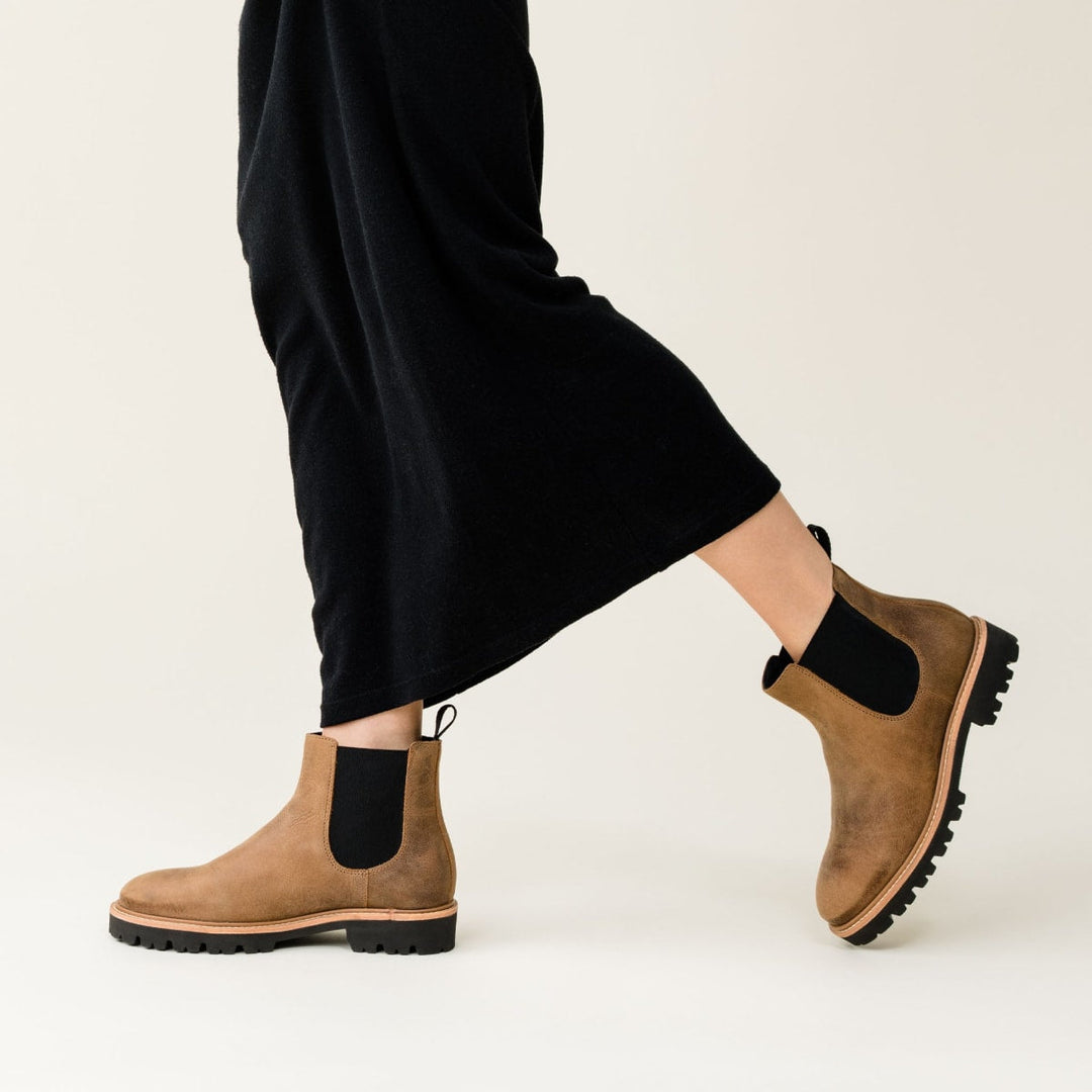 Go-To Lug Chelsea Boot 2.0 - Tobacco