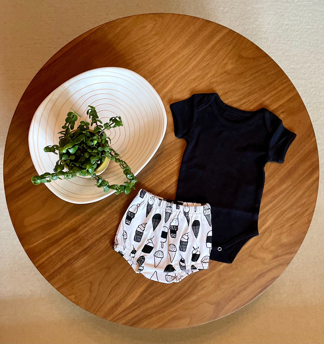 Short Sleeve Bodysuit - Black