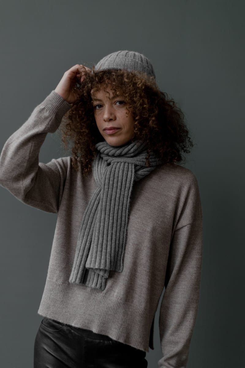 Ribbed Scarf - Grey Heather