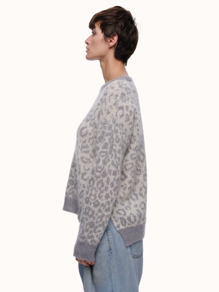 Kimry Leopard Crewneck - Cream