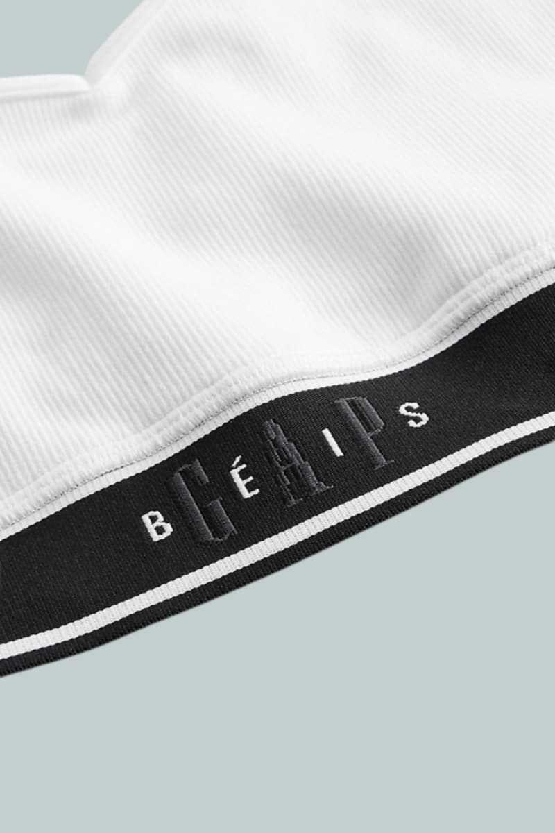 GAP × BÉIS Seamless Logo Sports Bra - Optic White