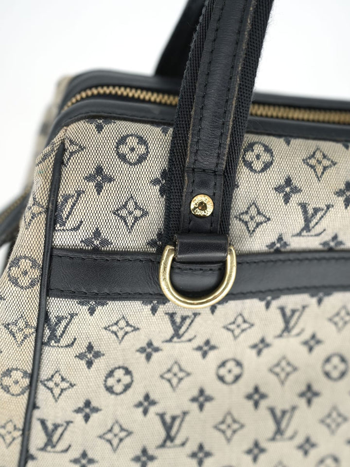 Pre-Owned Louis Vuitton Monogram Lin Josephine PM Shoulder Bag
