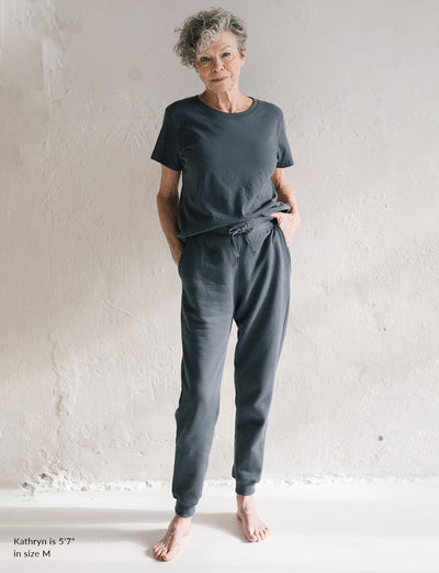 The Women's Essential Sweatpant - Dusk