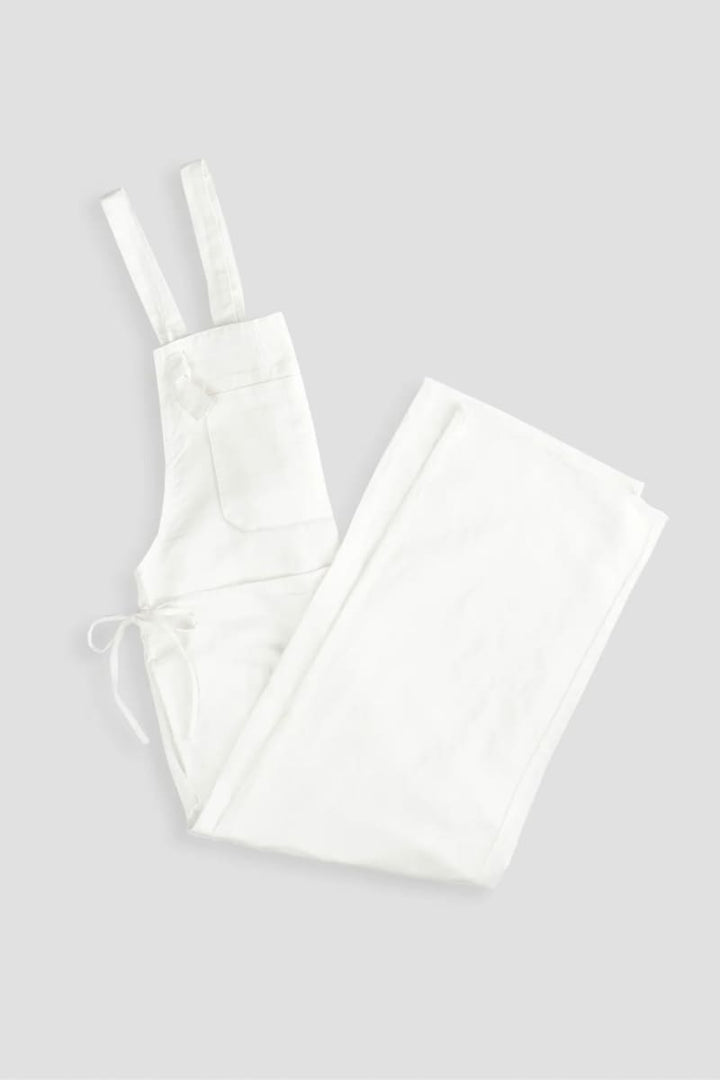 Breezy Jumper - White