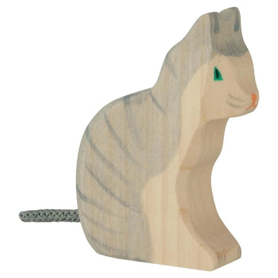 Holztiger Cat, Sitting