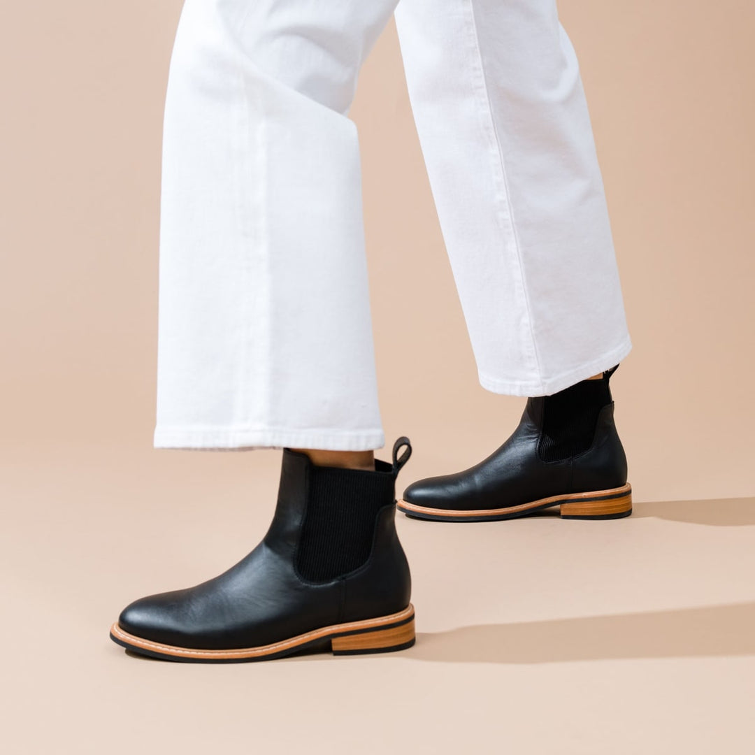 Carmen Chelsea Boot 2.0 - Black