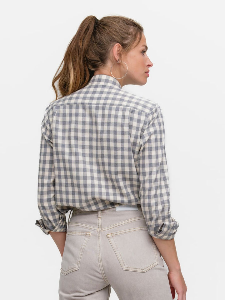 Weekend - Yellowstone Girl