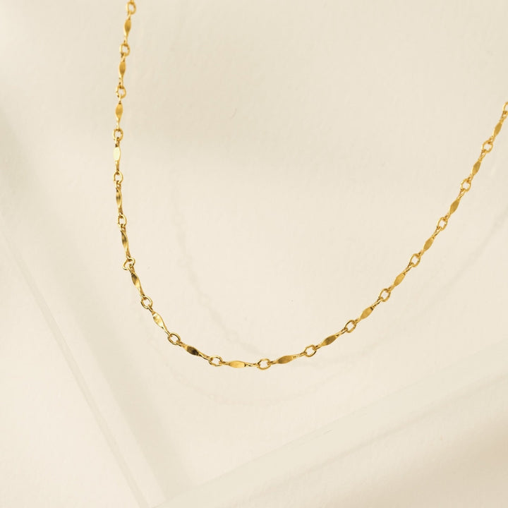 Dapped Bar Chain Gold-Filled Necklace