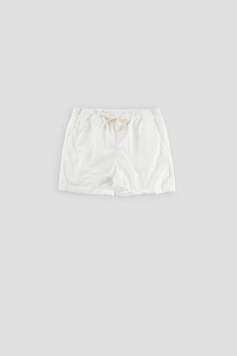 Weekend Short - White