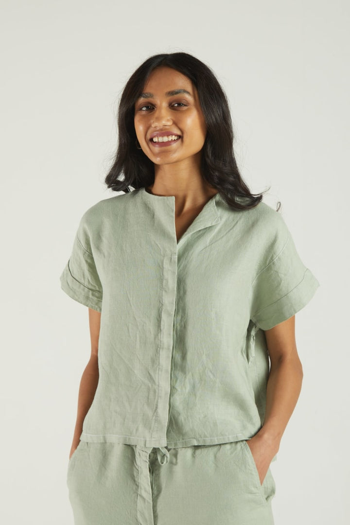 The Daydreams Shirt - Light Olive