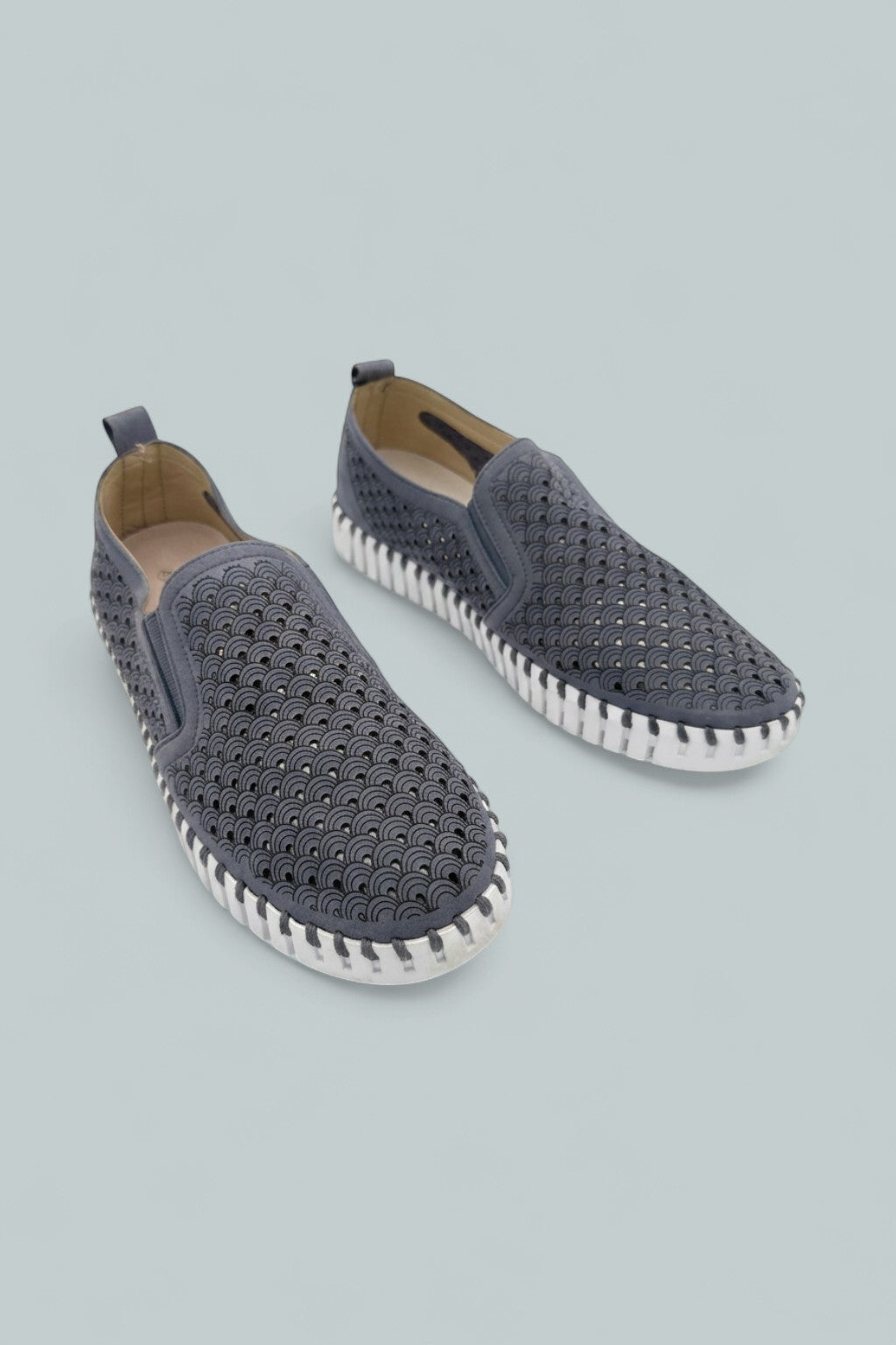 Women's Tulip 140 Slip On Sneakers - Grey Blue