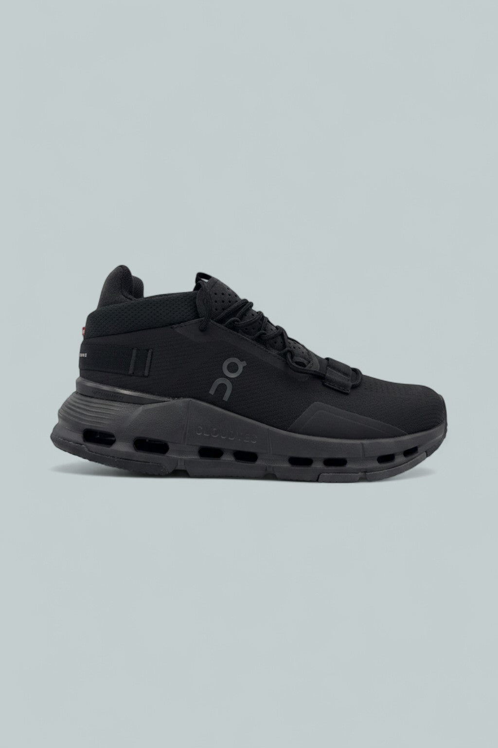 Cloudnova 2 Sneakers - All Black