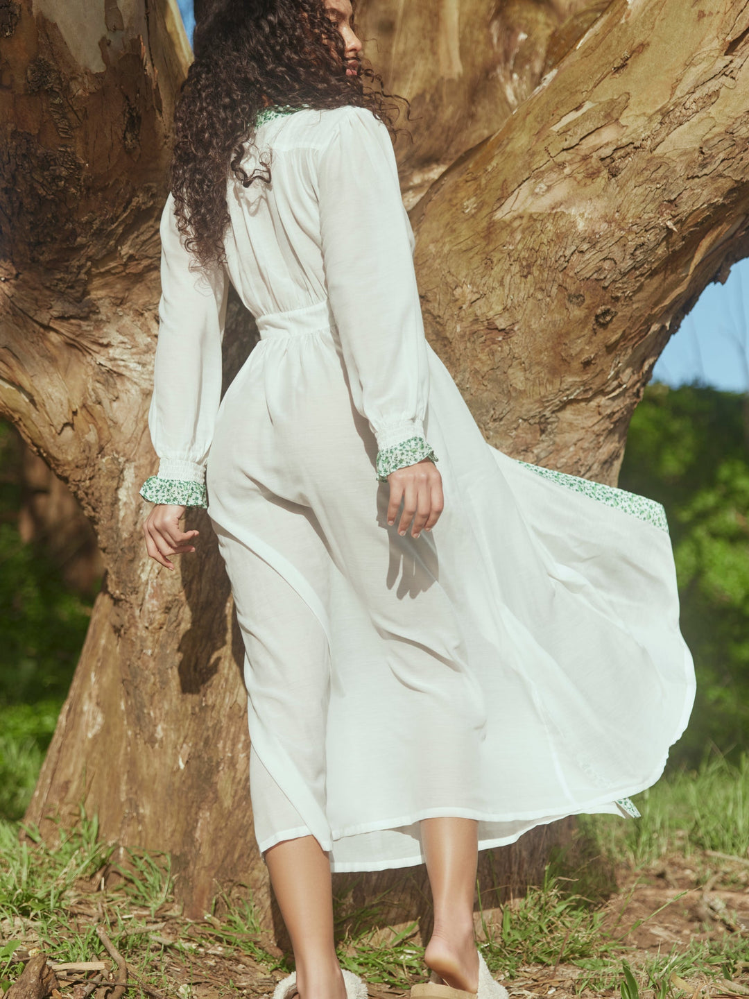 Rachael Wrap Midi Robe - Alabaster/Ivory/Grassy Knoll Ditsy Floral