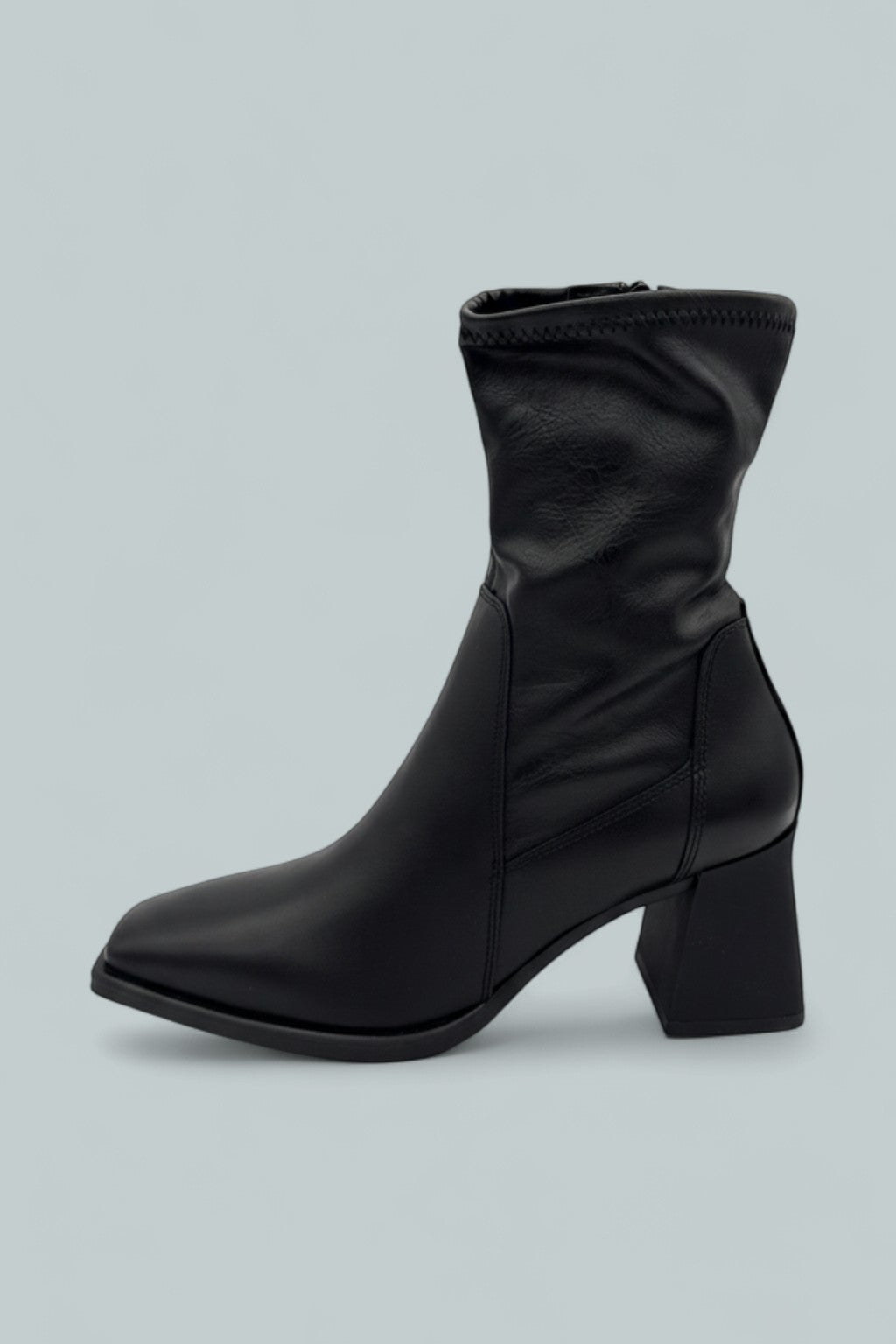 Hedda Ankle Boots - Black