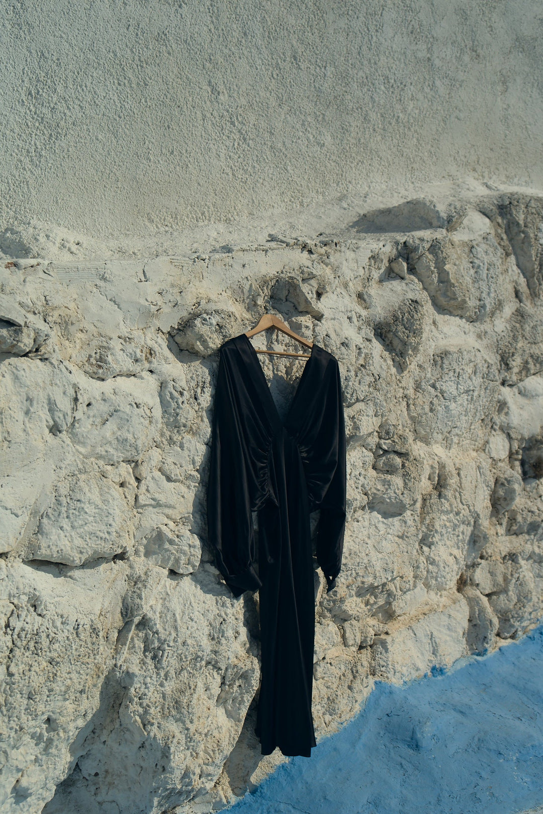 Mila V Neck Satin Dress - Black