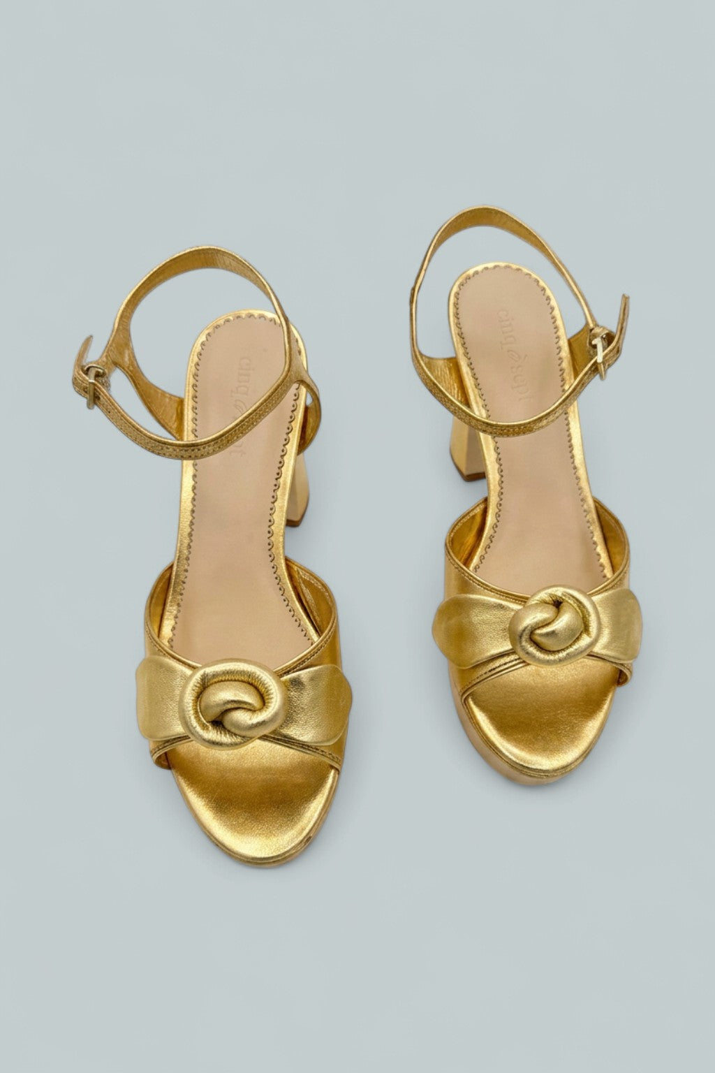 Women's Arianna Knotted Rose Sandals - Gold