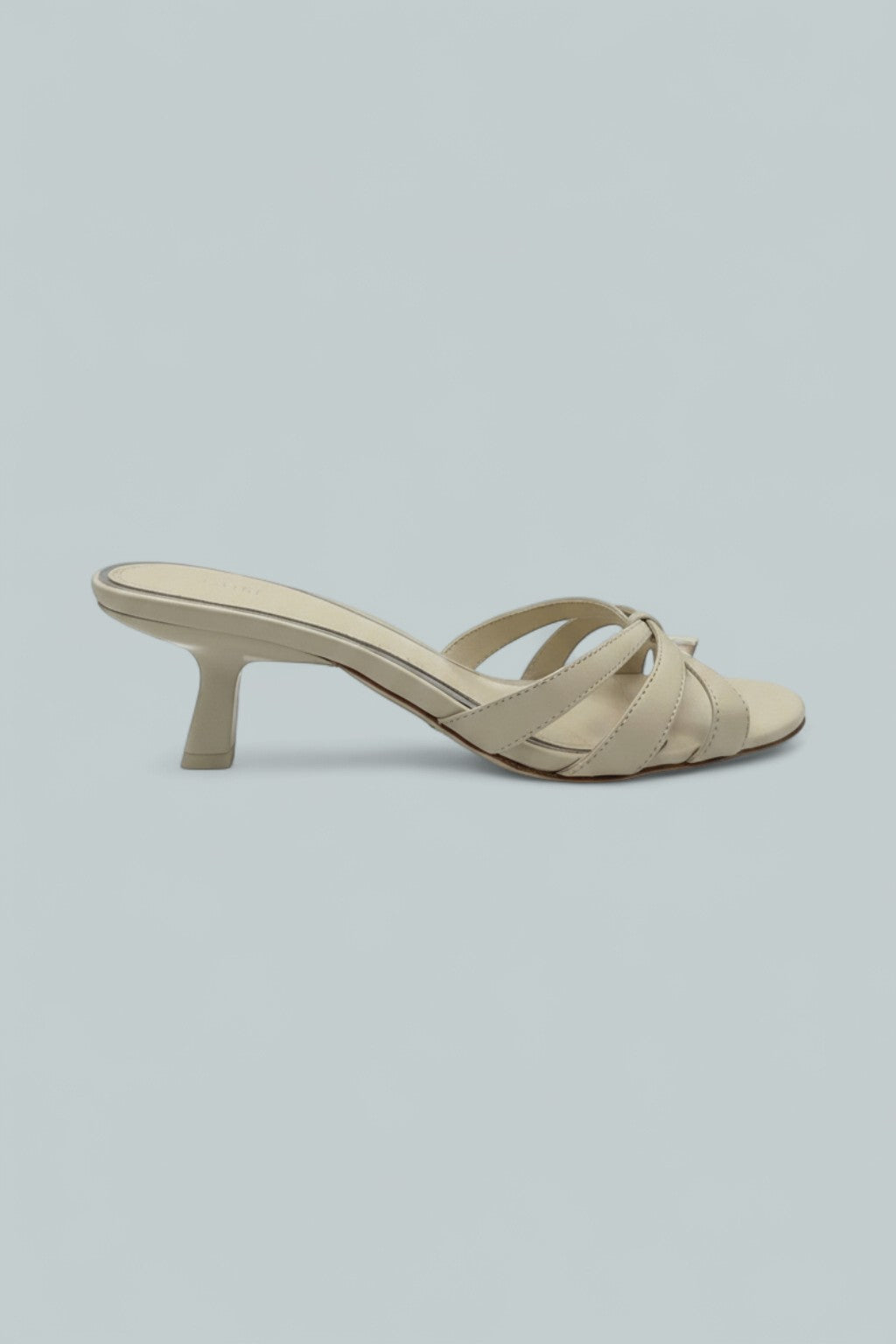 Flora Sandals - Bone