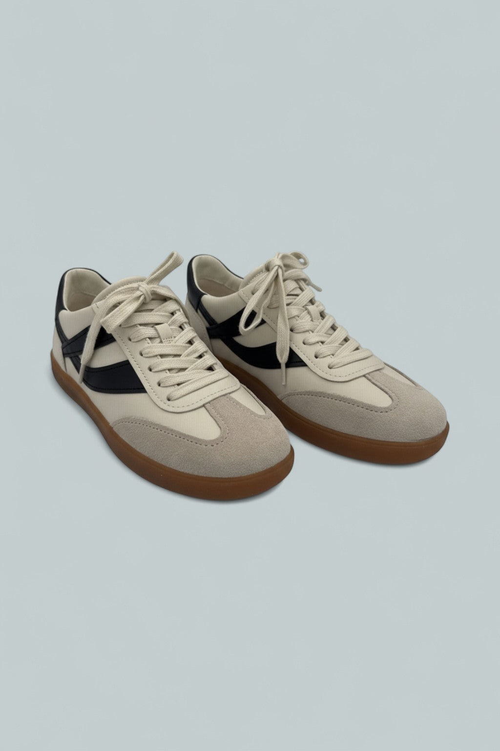Oasis Leather and Suede Sneaker - Milk/Night Blue