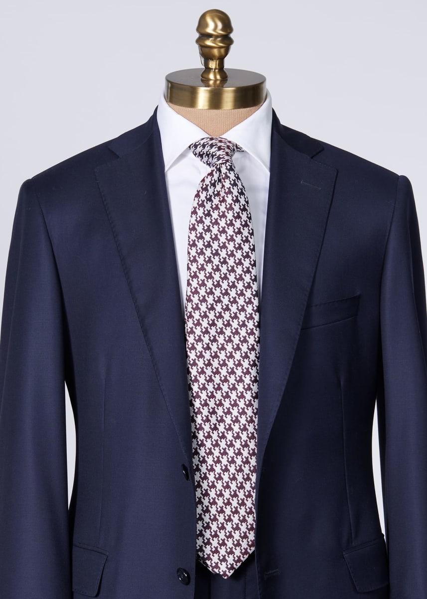 Silk Jacquard Houndstooth Tie - Burgundy