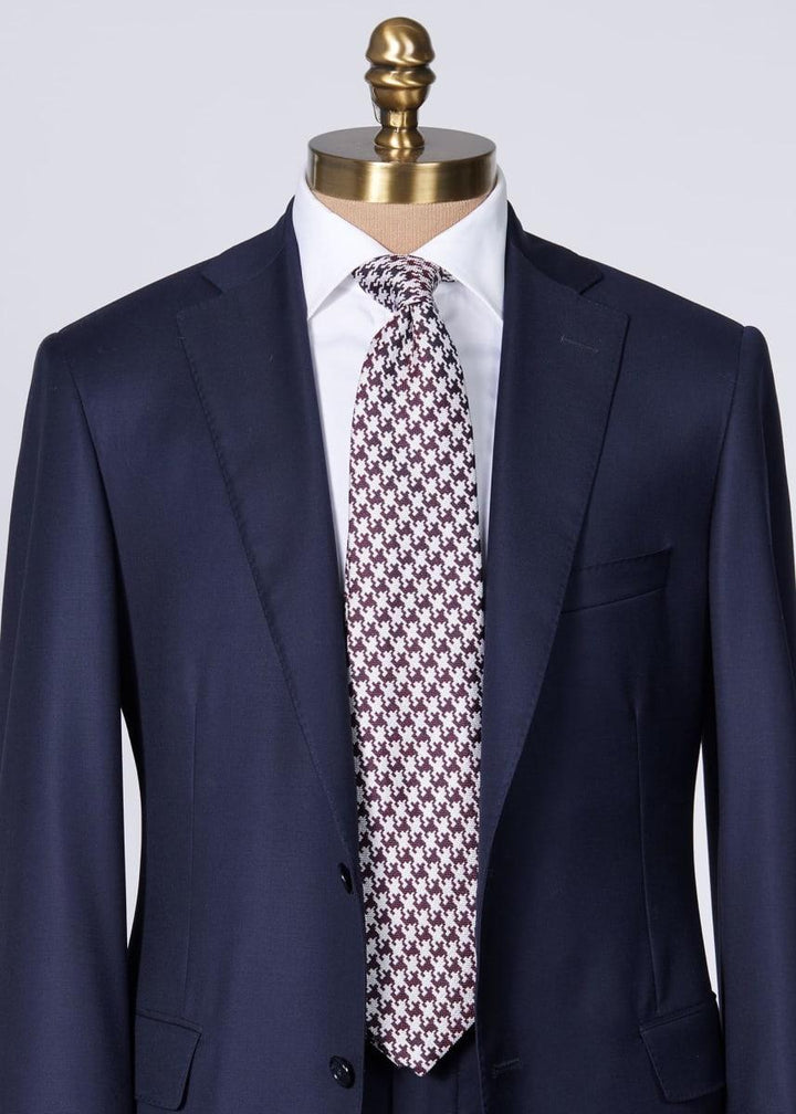Silk Jacquard Houndstooth Tie - Burgundy