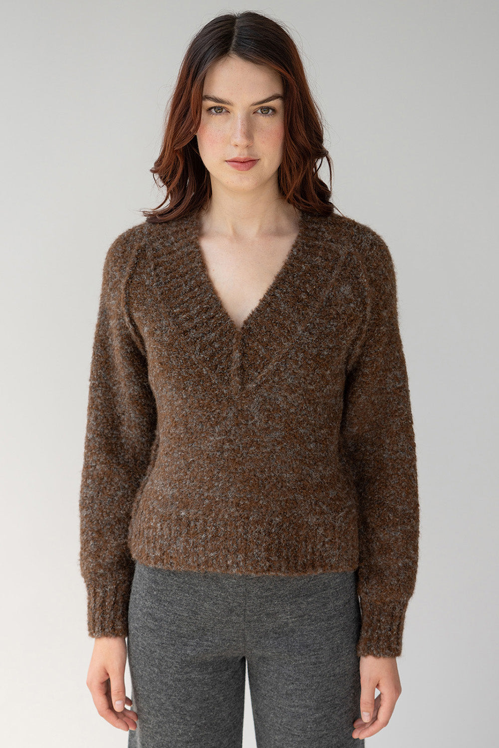 V Neck Boucle Pullover - Grey/Camel
