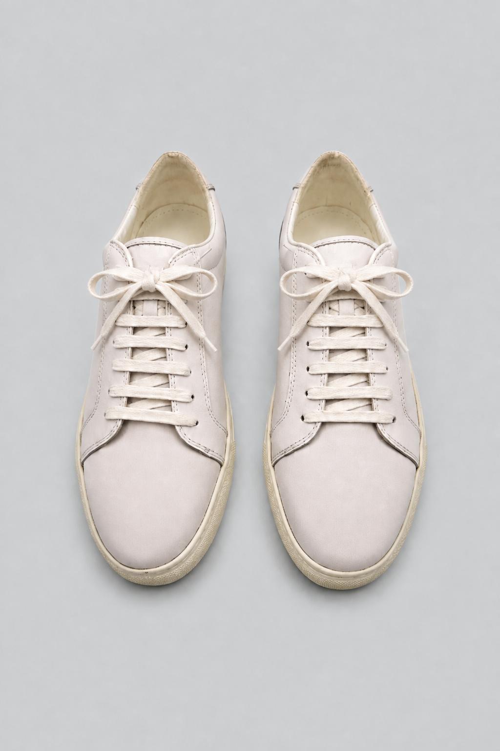 Men's Lace Up Sneakers Exclusive - White