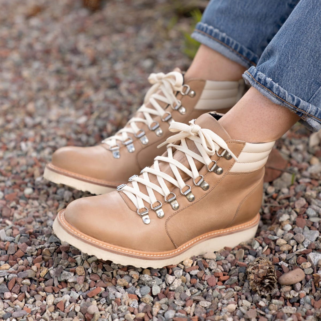 Go-To City Hiker Boot - Almond