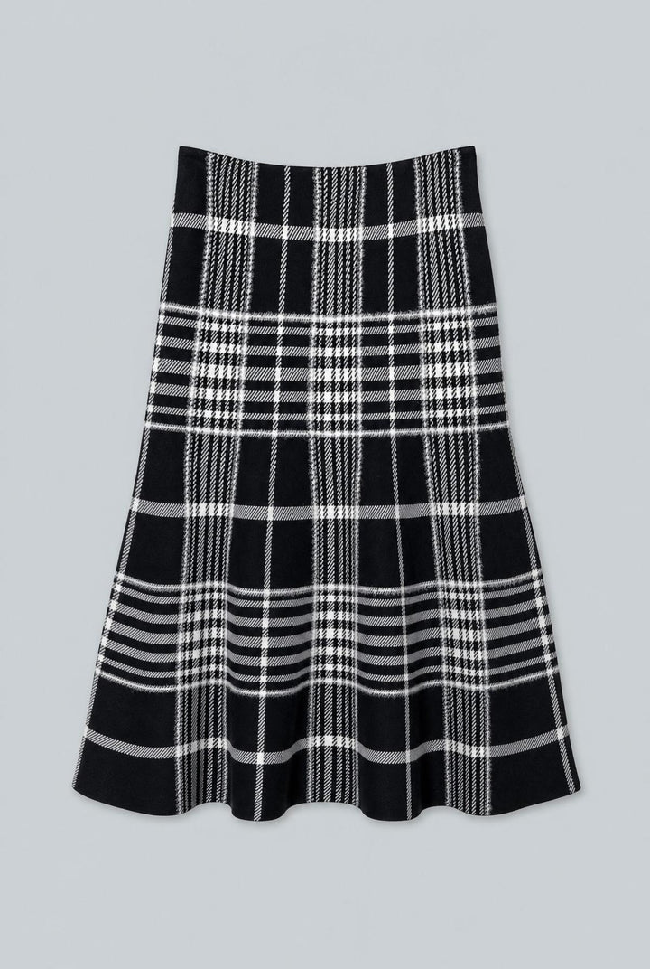 The Rory Flare Knit Skirt With Jacquard - Black Plaid