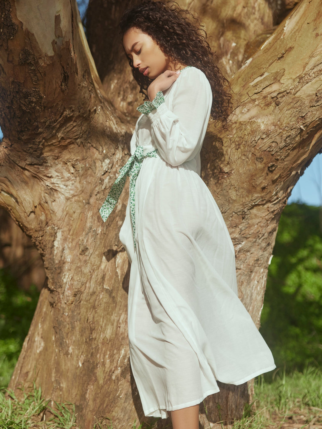 Rachael Wrap Midi Robe - Alabaster/Ivory/Grassy Knoll Ditsy Floral