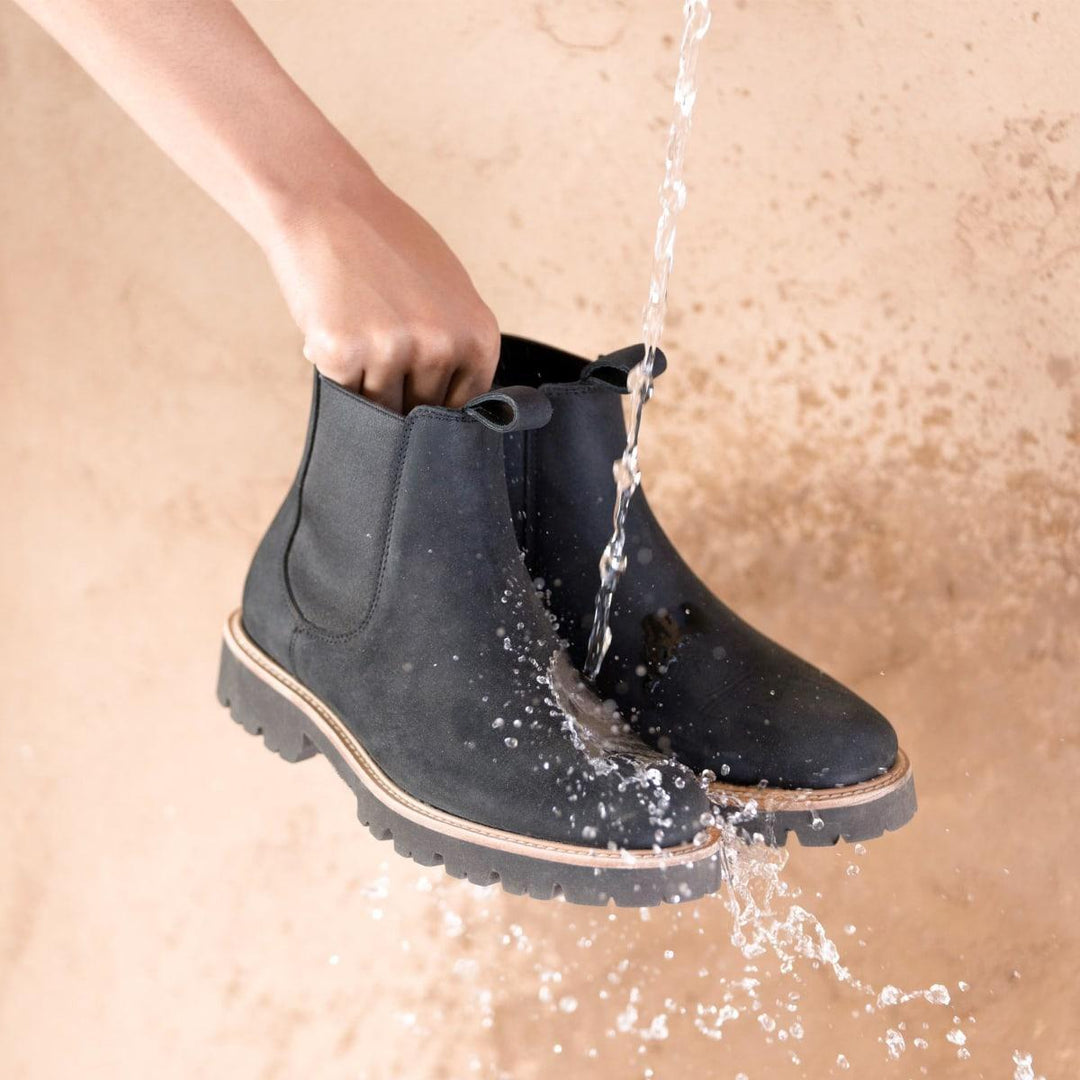 Go-To Lug Chelsea Boot - Black - FINAL SALE