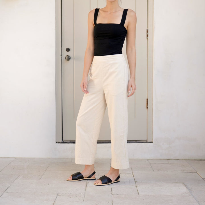 All-Day Cross Strap Sandal - Black